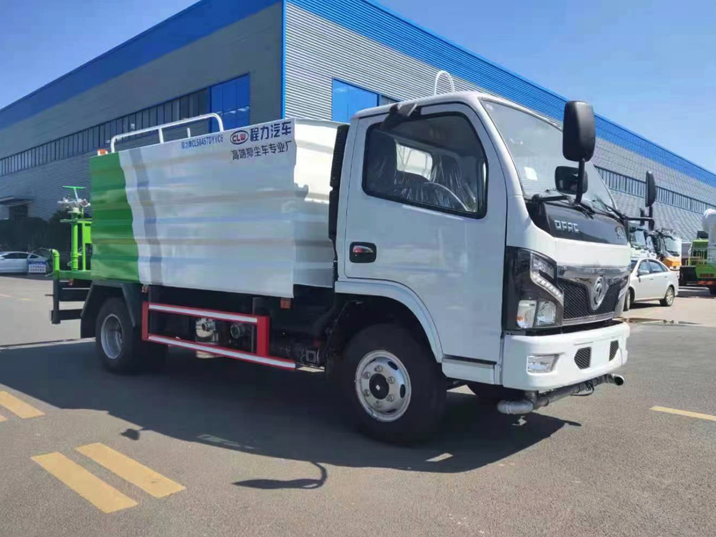 东风福瑞卡5-7方洒水车